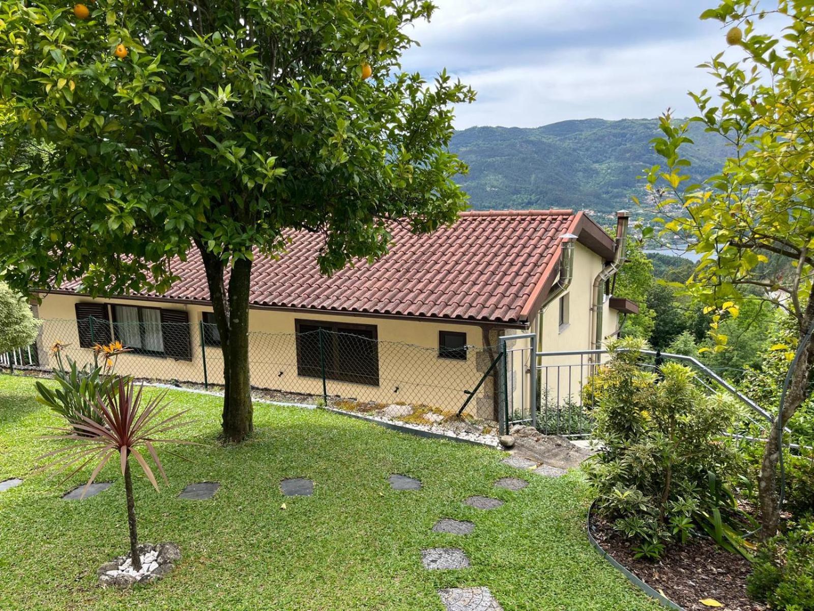 Casa De Casarelhos - Vistas Rio, Campo E Montanha - Lareira Apartment Geres Exterior foto