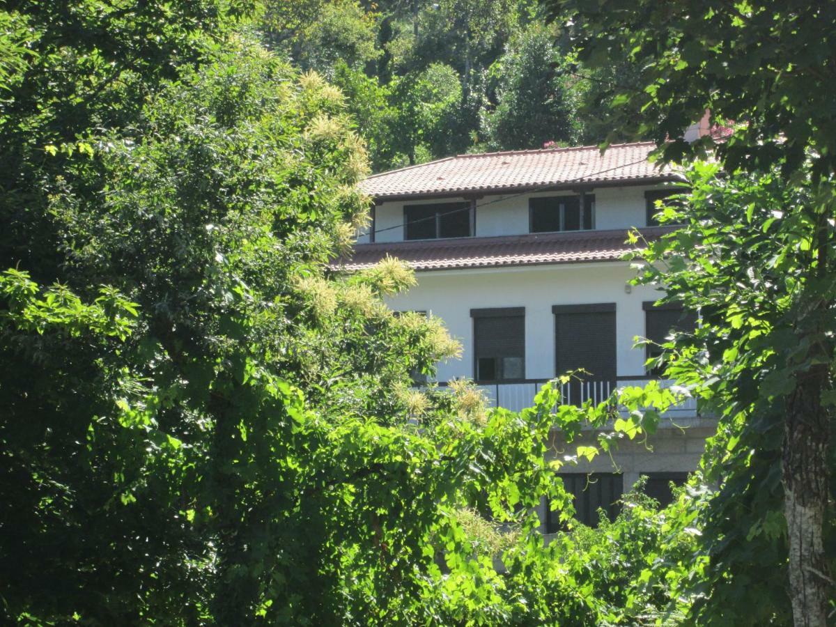 Casa De Casarelhos - Vistas Rio, Campo E Montanha - Lareira Apartment Geres Exterior foto